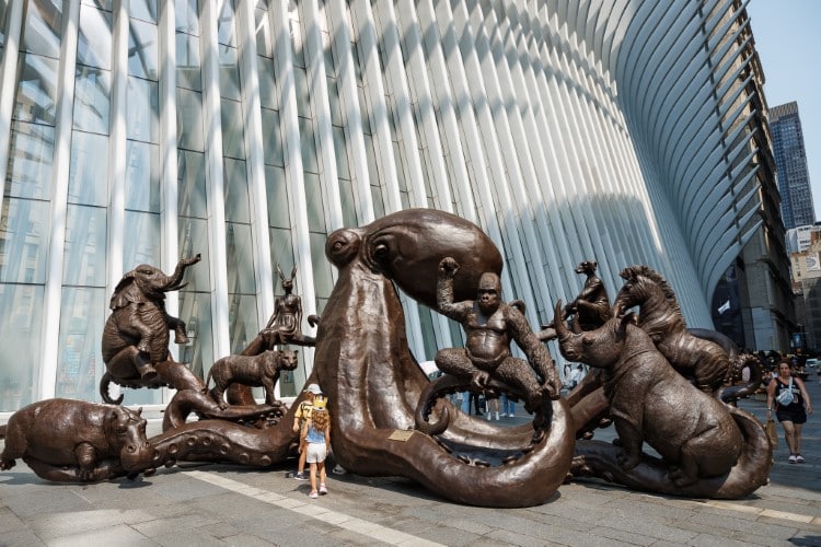 Giant Octopus at the World Trade Center by Gillie and Marc