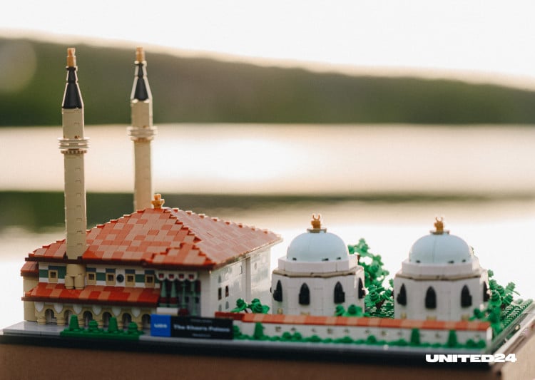 Khan Palace in Ukraine made with Lego Bricks