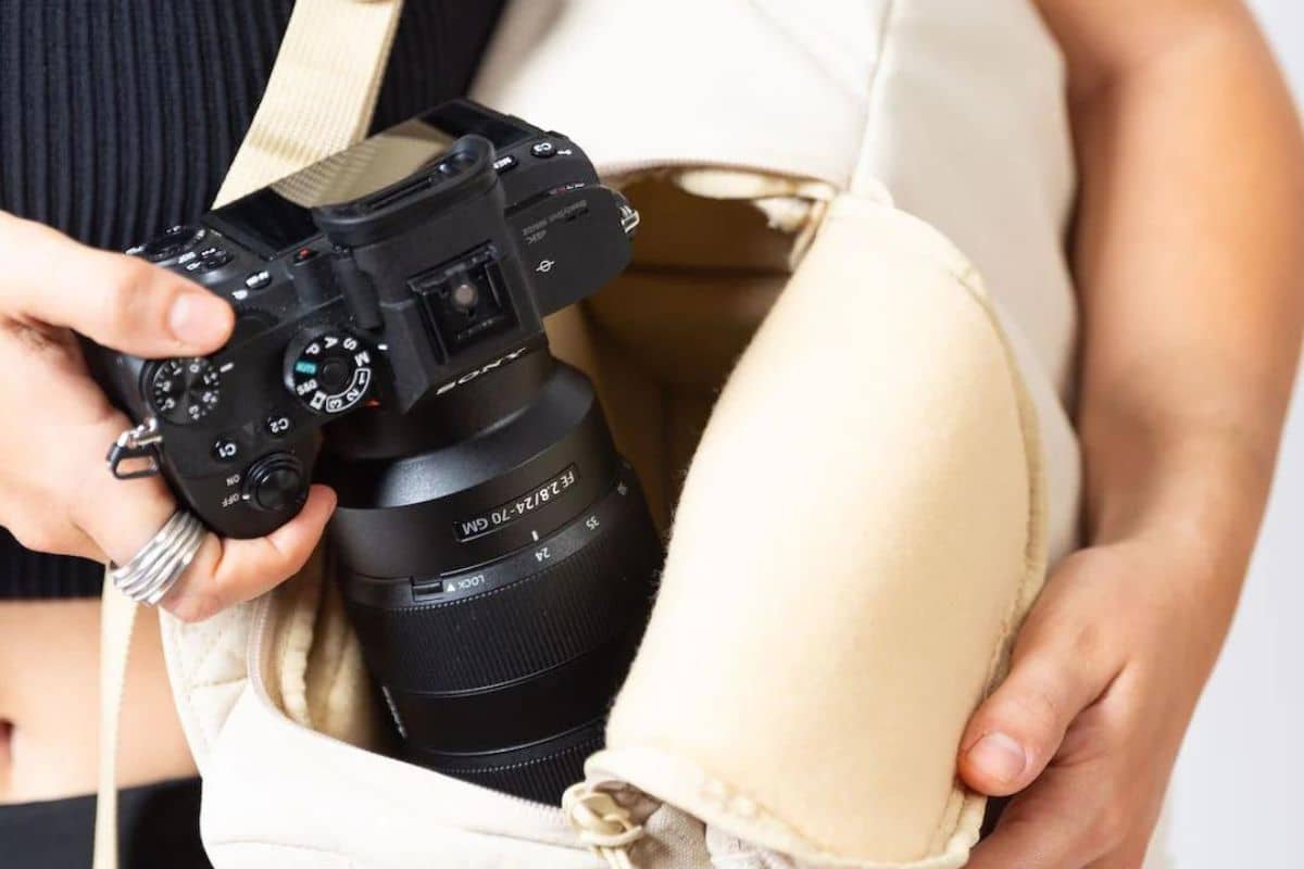 Best Camera Bags for Travel 